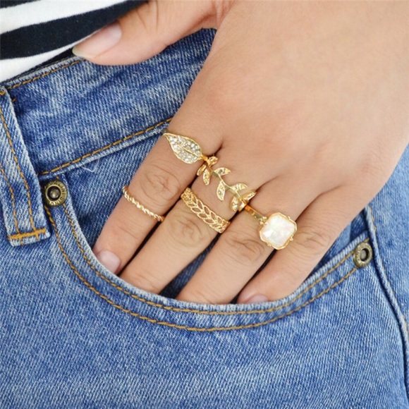 💎2 for $15💎 5 Pc Druzy, & Rhinestone Leaf Rings - Picture 1 of 2
